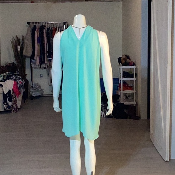 Venus Blouse - Picture 2 of 3